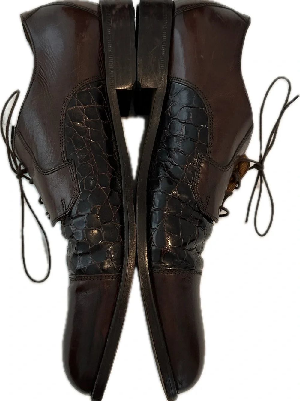 Bostonian Men's Dark Brown Leather Lace Up Oxfords with Croc Embossed Detail